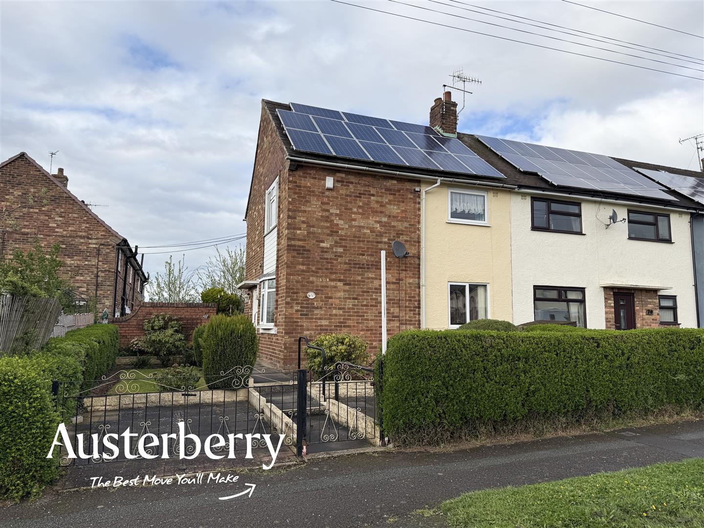 3 bed property in Seabridge Lane, Newcastle